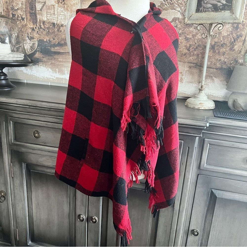 Plaid Red and Black Girls Hoodie Wrap size L - Picture 3 of 7